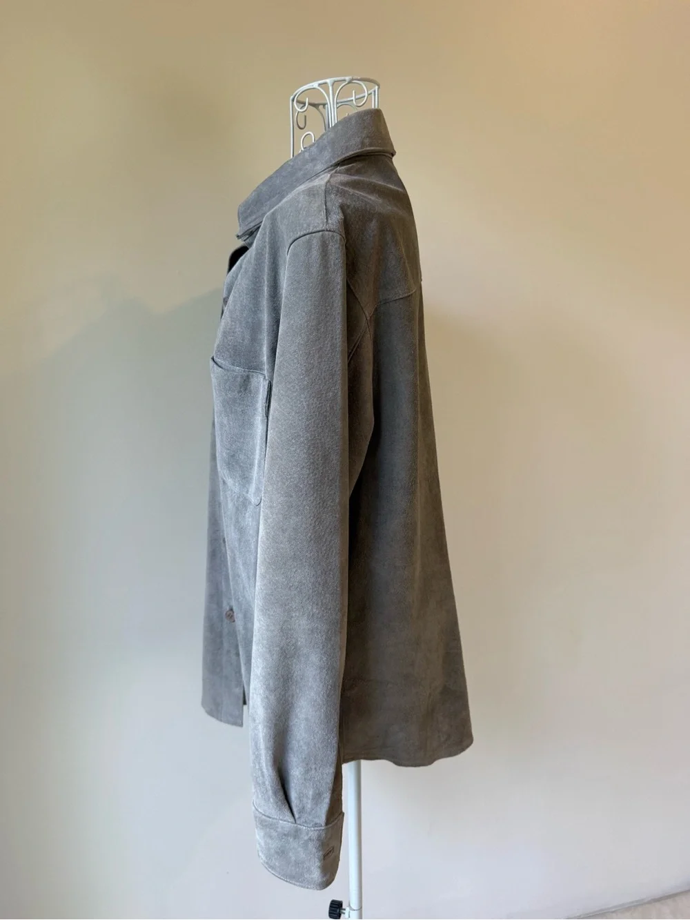 Vintage Soblue for Bloomingdale’s Gray Suede Leather Shirt Jacket Small - Picture 2 of 6